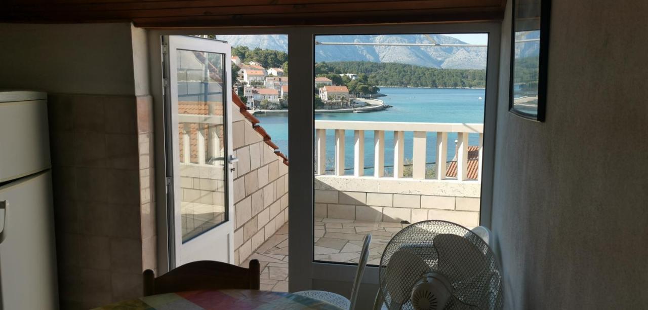 Big House For 14 People In Centre Of Lumbarda Exterior foto